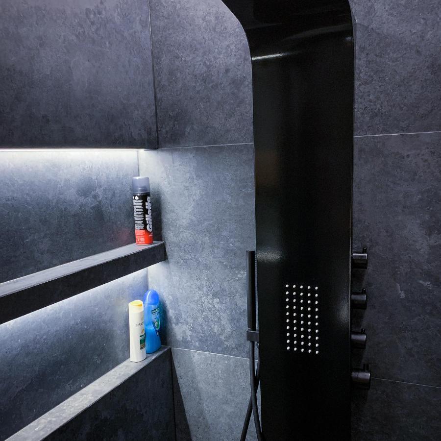 Black Sheep Apartment คราคูฟ ภายนอก รูปภาพ